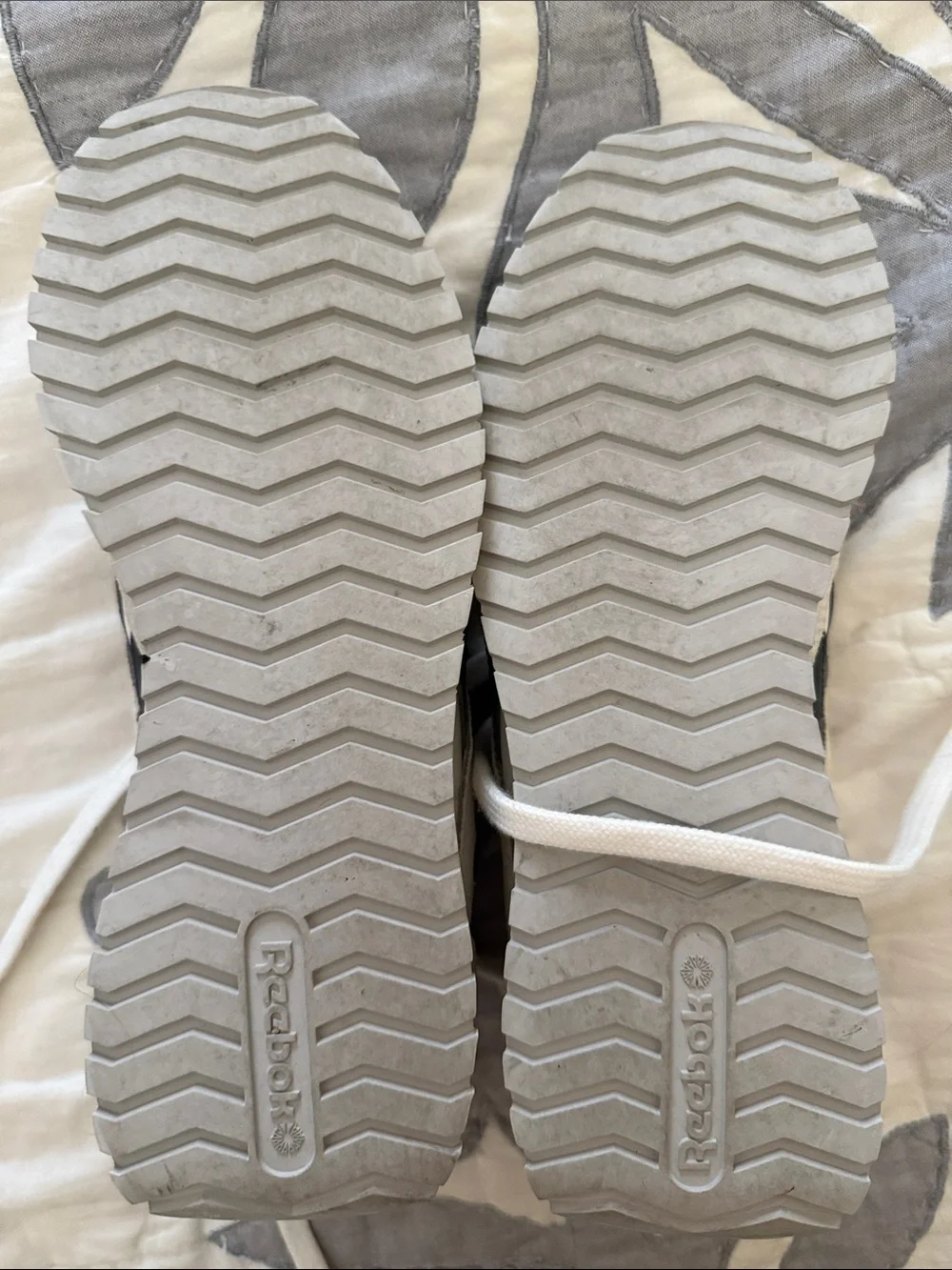 Reebok Retro Runner Sneakers in Cream and Navy